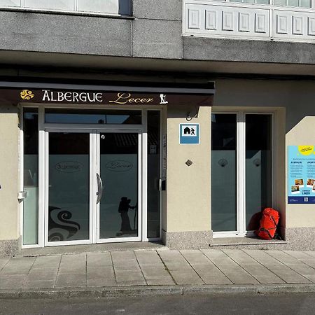 Albergue Lecer Sobrado Porta 外观 照片